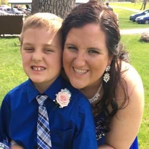 Meet your Posher, Melissa